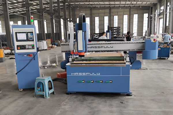 MF1325工程塑料加工中心
