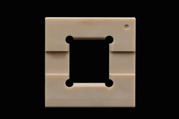 peek工程塑料CNC加工样品